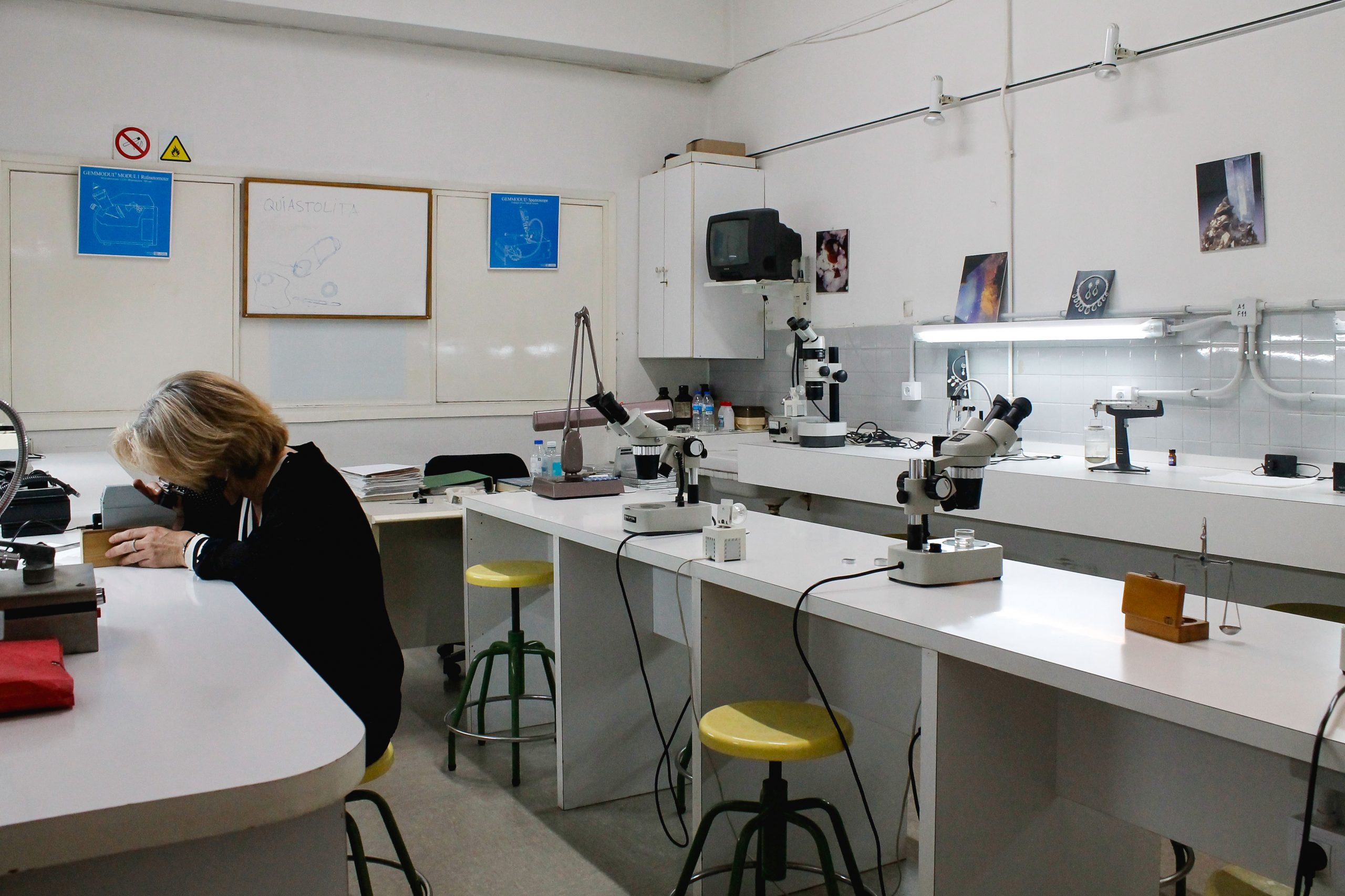 escuela joyeria oviedo