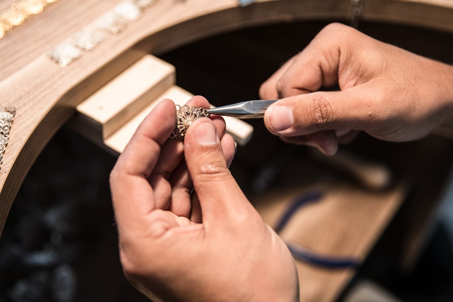 estudiar-joyeria-en-asturias